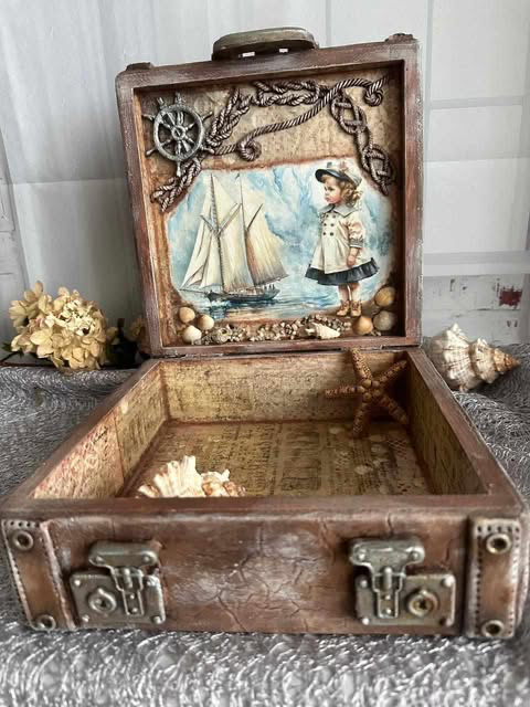 Pudełko - szkatułka