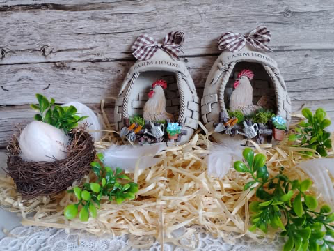 Jajko "Farmhouse,,w klimacie wiejskim z kogutem