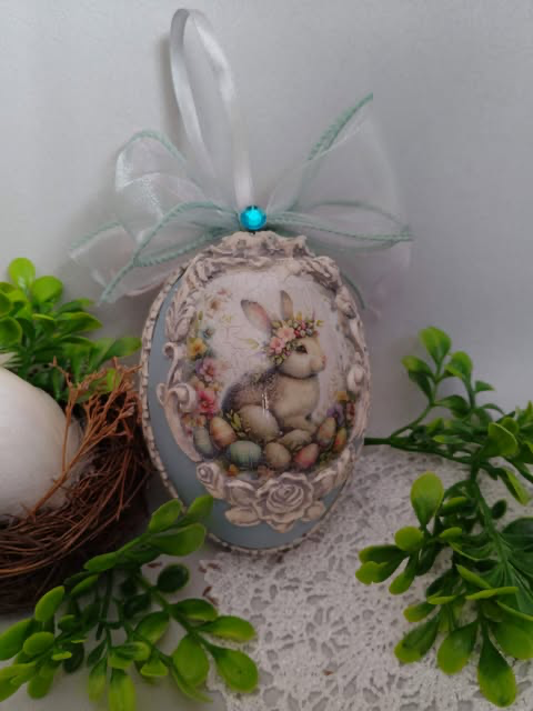 Jajko w pastelowym błękicie, wielkość 12 cm