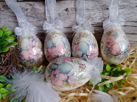 Komplet 3 szt pastelowych jajeczek