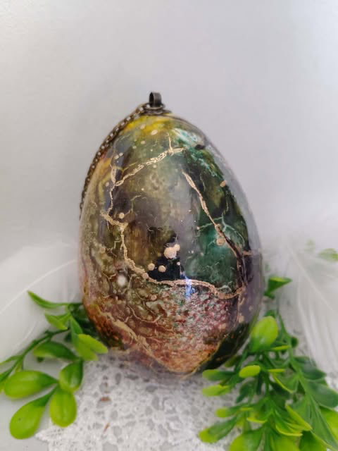 Jajko dekoracyjne -rękodzieło artystyczne (mix media)-SPRZEDANE